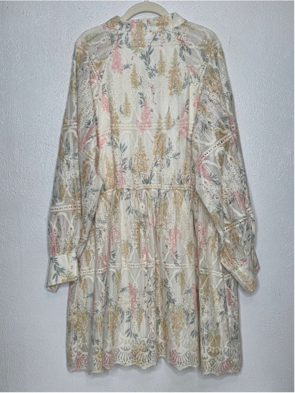LOVELO Floral Lace Eyelet Dress Women's Size 2XL Long Sleeve Cream Button NWT - Picture 9 of 14